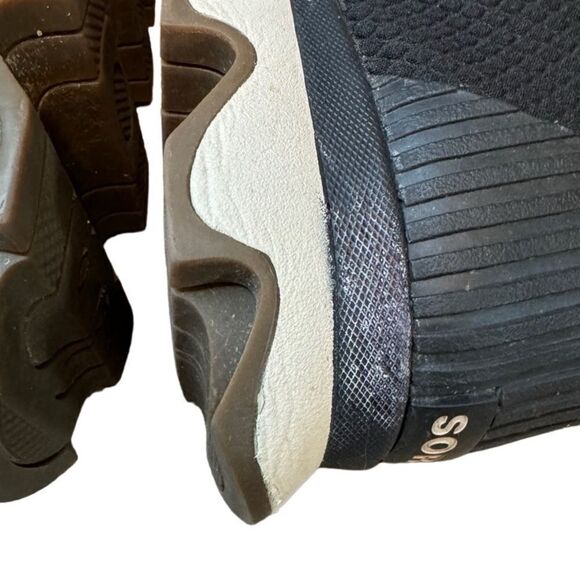 Sorel Kinetic Sneakers - Picture 10 of 15